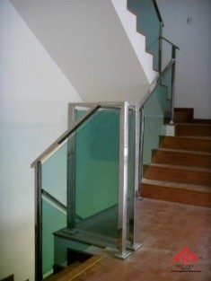 glass staircase, glass staircase, glass rail, staircase, staircase malaysia, malaysia staircase, staircase design, railing, glass railing