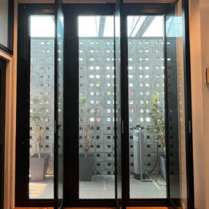 2IN1 Elite Mesh & Glass Folding Door