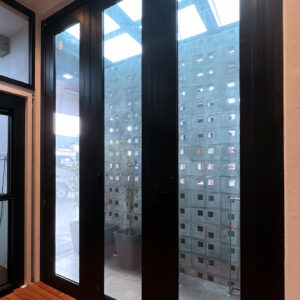 2IN1 Elite Mesh & Glass Folding Door