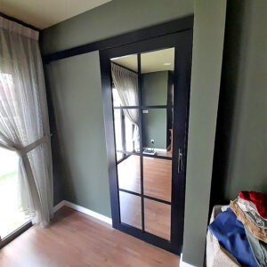 Sliding Hanging Door