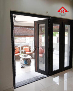 2IN1 ELITE Mesh & Glass Multi Folding Door