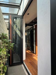 2IN1 ELITE Mesh & Glass Multi Folding Door