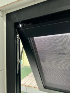 2-IN-1 Elite Top Hung Window